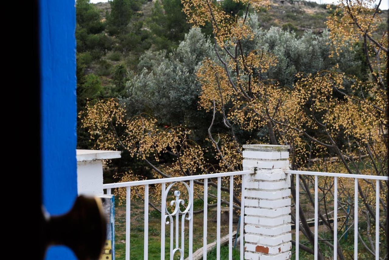 La Casa De Las Burbujas Azules Caspe Kültér fotó